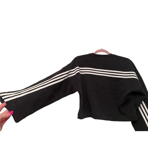 Adidas Crop Sweatshirt with Stripes on Back Size Extra Small XS - Picture 4 of 4